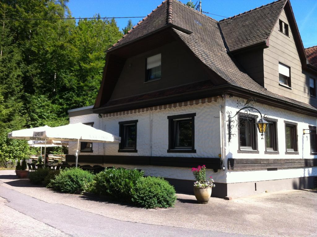 Nachtigall Hotel Gernsbach Exterior foto